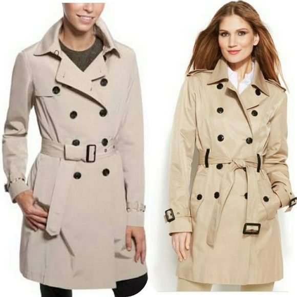 Classic Beige Trench Coat - Picture 3 of 12